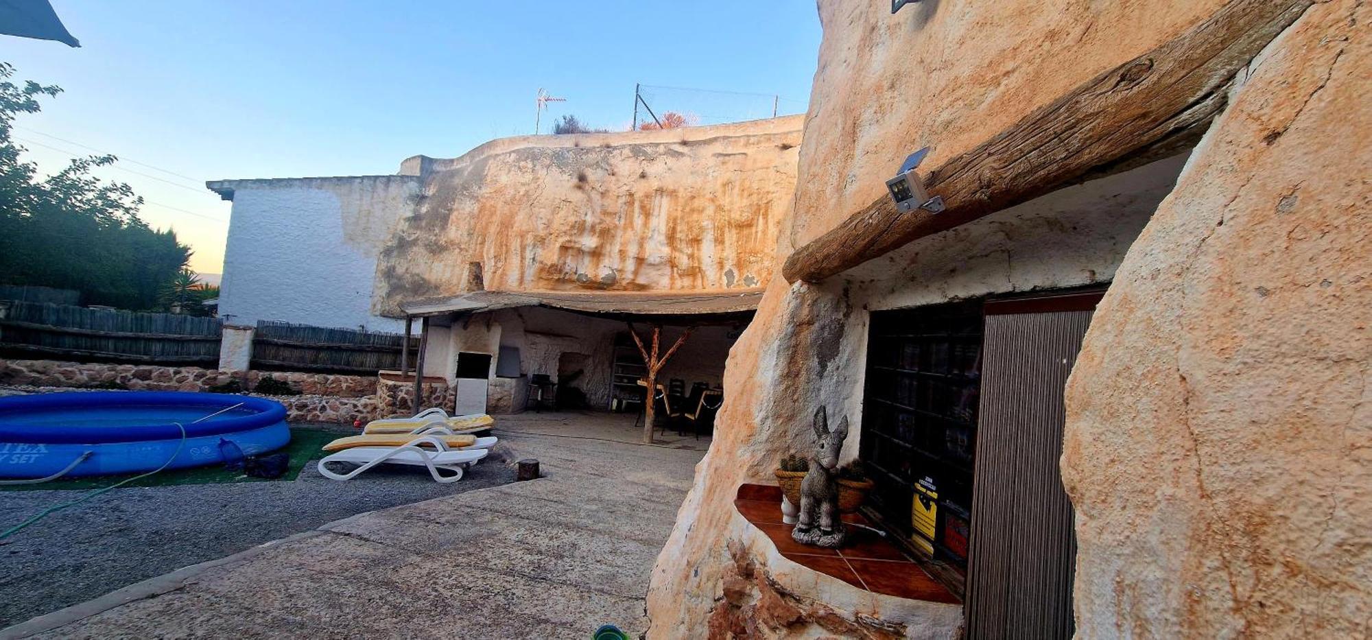 Casa Cueva Cascamorras "Capricho Andaluz" Баса Экстерьер фото
