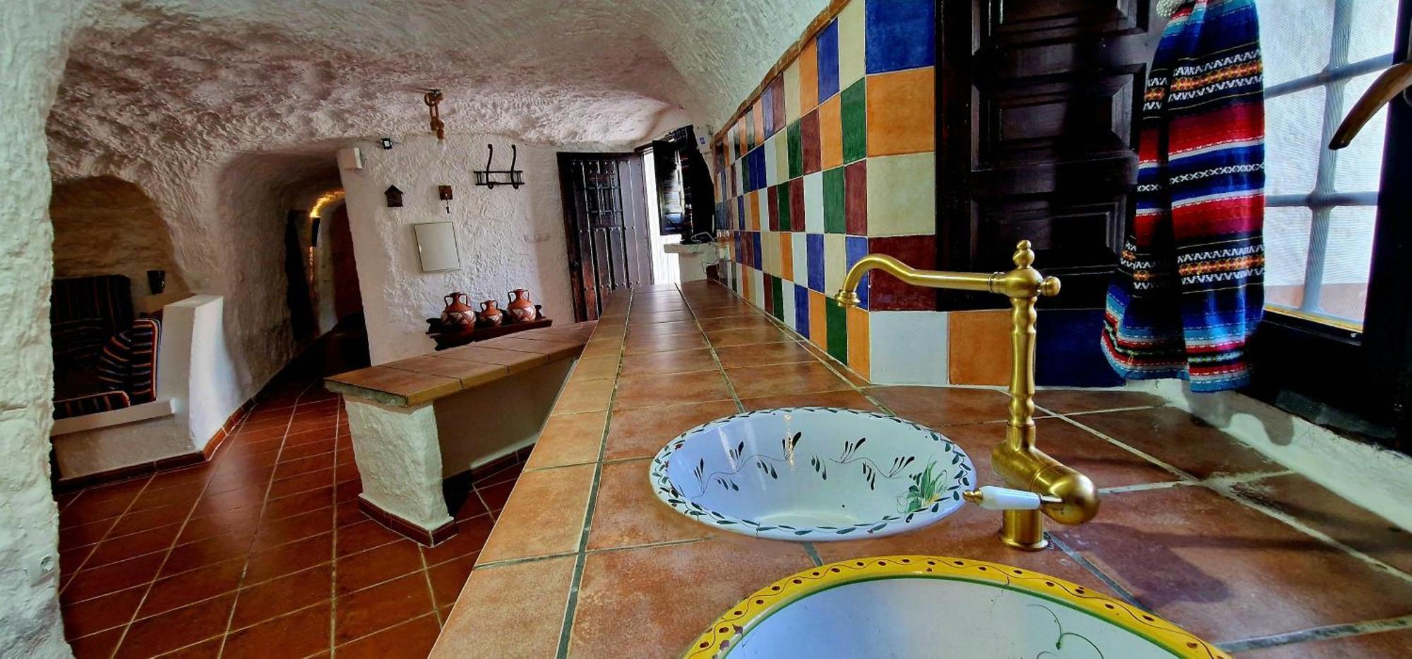 Casa Cueva Cascamorras "Capricho Andaluz" Баса Экстерьер фото