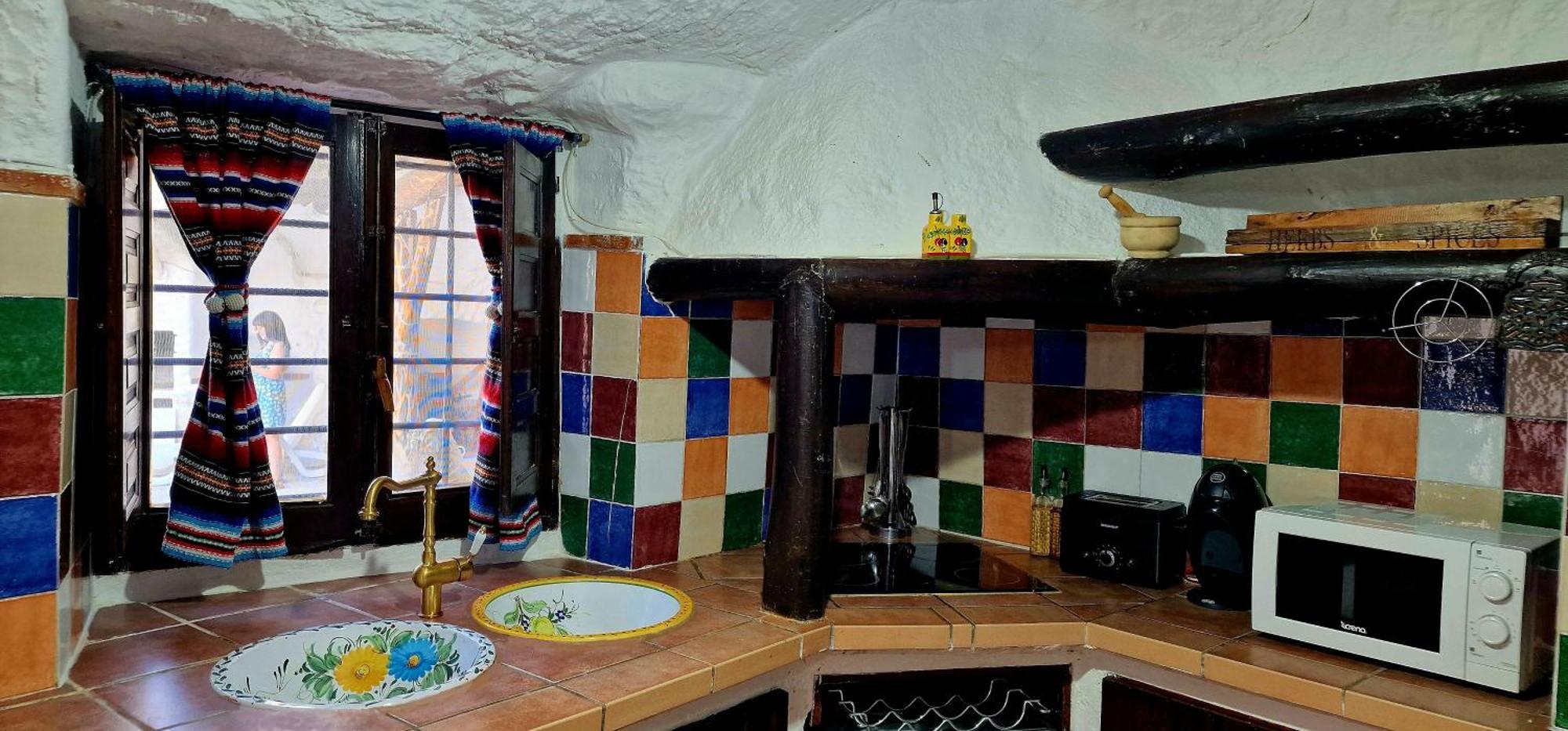 Casa Cueva Cascamorras "Capricho Andaluz" Баса Экстерьер фото