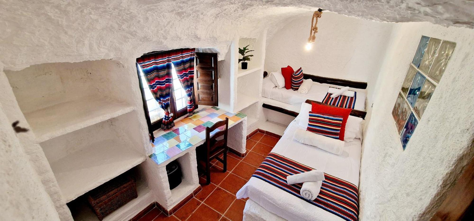 Casa Cueva Cascamorras "Capricho Andaluz" Баса Экстерьер фото